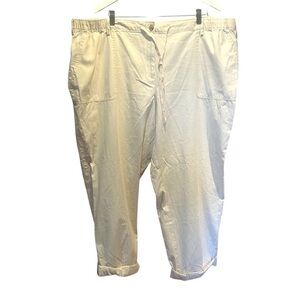 Lands’ End Women’s Light Khaki Mid Rise Straight Leg Button roll cuff pants 24W